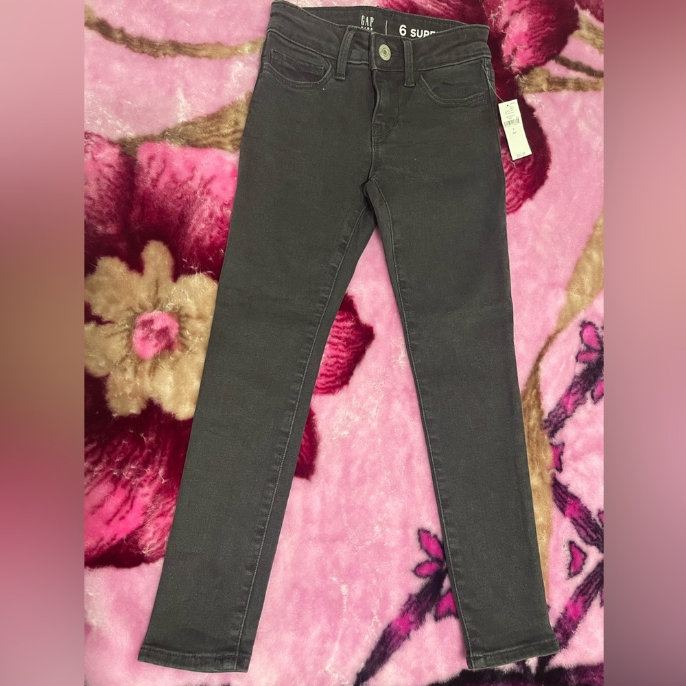 Gap Girls Jeans, Size 6 Slim, Super Skinny. New with tags.